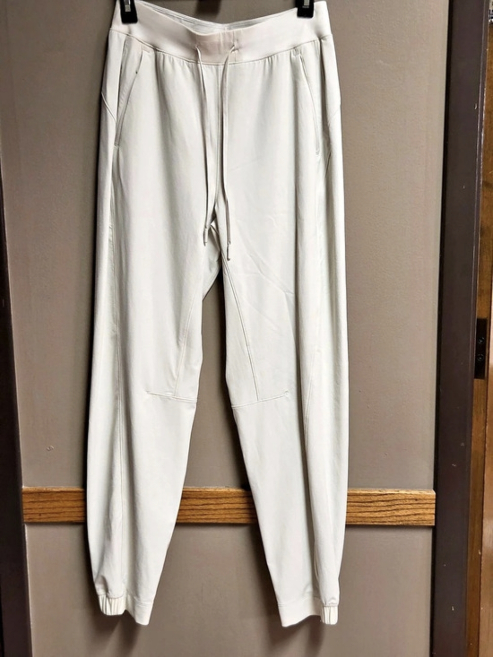 lululemon Dance Studio Mid-Rise Jogger Women's Jogger Pants Opal White Size 6